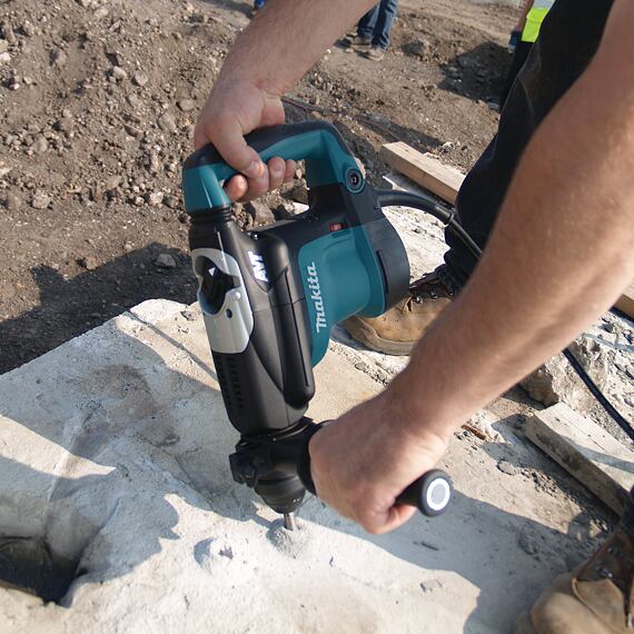 MAKITA HR3210FCT kombinované kladivo SDS+ s AVT, 850W, 4,9J, výmenné skľučovadlo