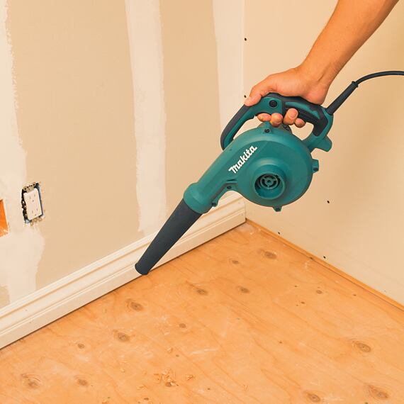MAKITA UB1103 dmychadlo / vysavač 600W