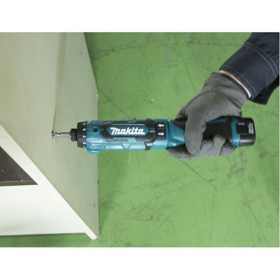 MAKITA DF012DSE aku vrtací šroubovák 7,2V Li-ion