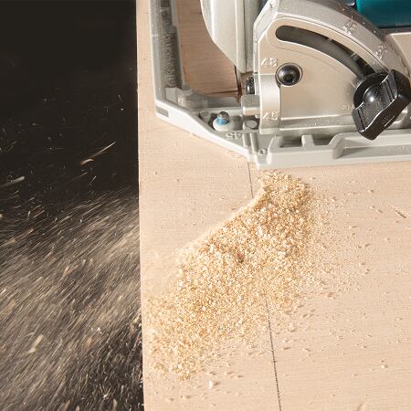MAKITA DHS782Z aku okružná píla 2*18 V, prerez 62,5 mm, kotúč 190*30 mm, bez batérie