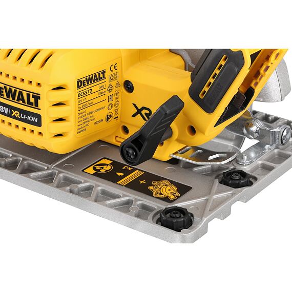 DeWalt DCS572NT aku okružná bezuhlíková píla 18V XR, prerez 58mm, kotúč 184*16mm, kufrík TSTAK