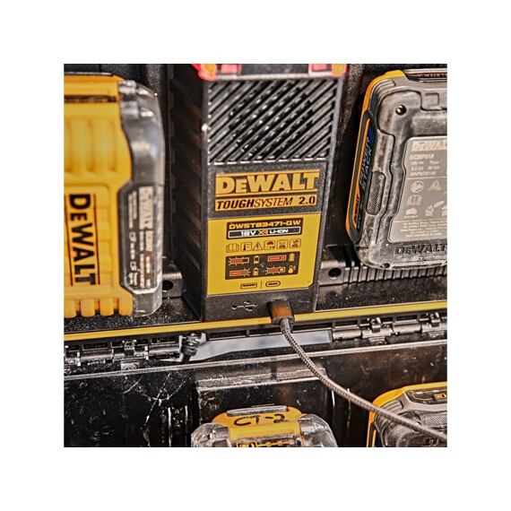 DeWalt DWST-83471 nabíjací box/dvojitá nabíjačka 18V a 54V, 2*USB port, ToughSystem 2.0