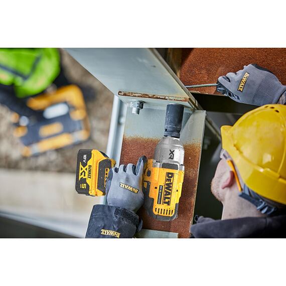 DeWalt DCF900NT aku rázový utahovák 18V, 1355Nm, 1/2", kufr TSTAK, bez baterie