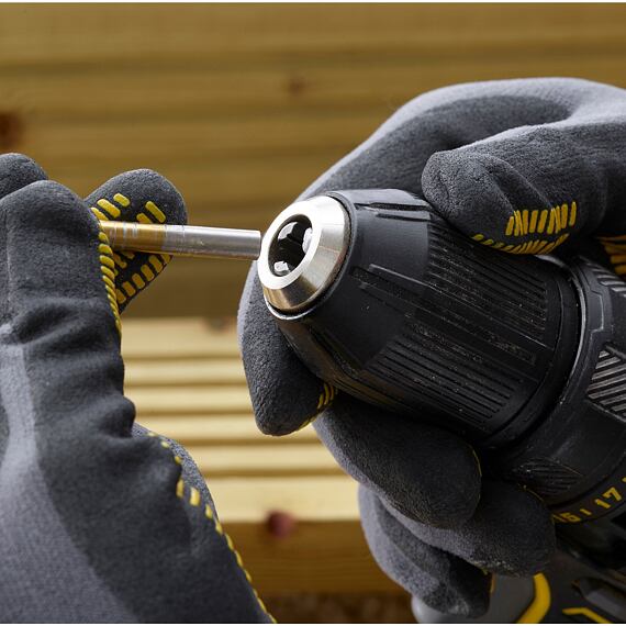 STANLEY SFMCD700C2S aku bezuhlíková vrtačka 18V/2*1,5Ah, 50Nm, 0-350/1500 ot./min, taška