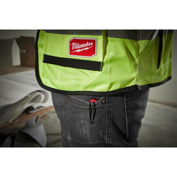 MILWAUKEE 48221990 zavírací nůž FASTBACK, spona na opasek