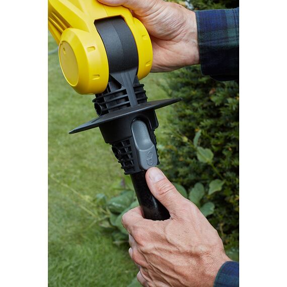 STANLEY SFMCPH845B aku nůžky na živý plot 45cm na tyči, V20 FATMAX, dosah až 3,4m, bez baterie