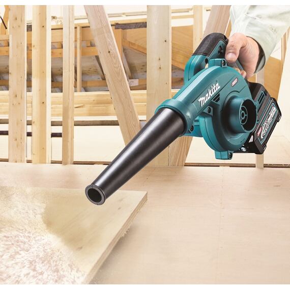 MAKITA UB002GZ01 aku ofukovač XGT 40V Li-ion, bez baterie