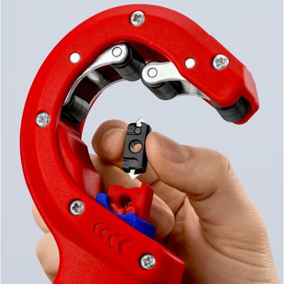 KNIPEX DPT50 řezák plastových trubek pr.35-50mm, síla stěny 2,5-3,5mm, čistý řez bez otřepů 902302BK