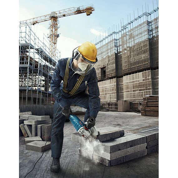 BOSCH GWS 24-230P úhlová bruska Professional 230mm, 2400W