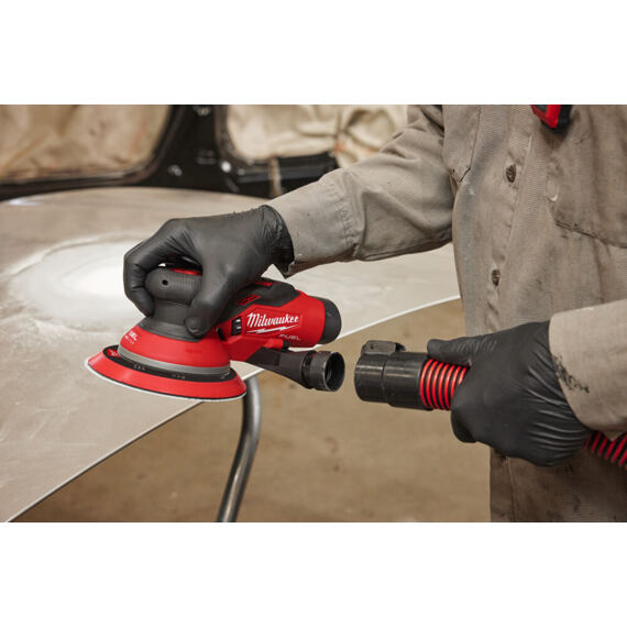 MILWAUKEE M12 FROS2.5-0 aku excentrická vibrační bruska 12V, 150 mm, elektronická, bez baterie