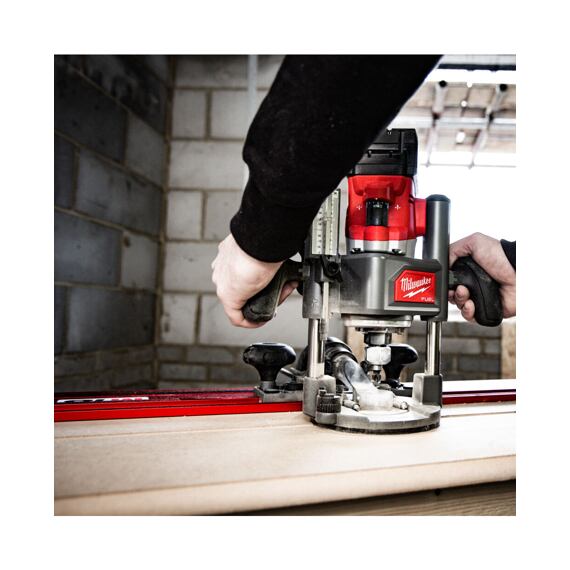 MILWAUKEE M18 FR12-0X aku vrchní frézka 12mm 18V, bez baterie, kufr