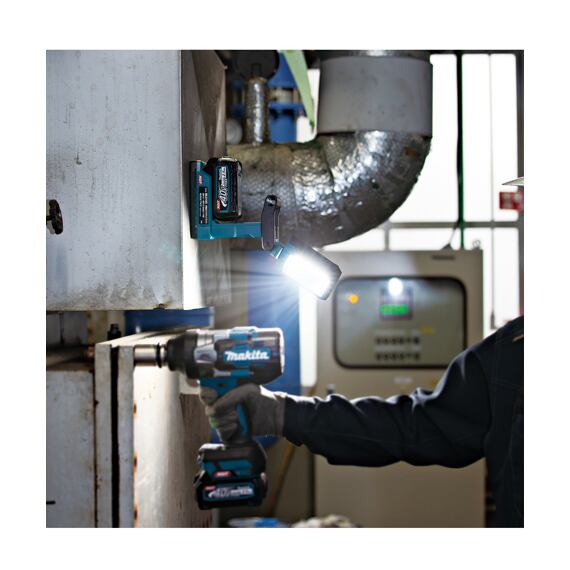 MAKITA ML013G aku LED svítilna s magnetem Li-ion 40V XGT, 1200lm, bez baterie