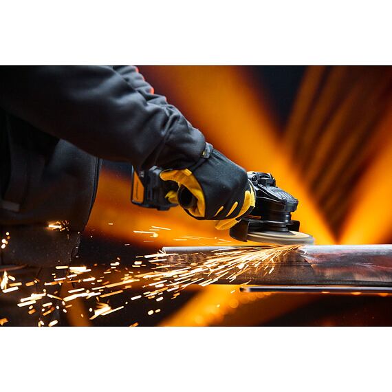 DeWalt DCG45MP2T aku bezuhlíková úhlová bruska 125mm, 18V/2*5Ah, kufr, edice McLaren F1
