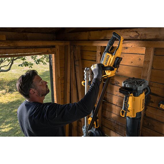 DeWALT DCMHT564N nůžky na živé ploty 18V XR, 55cm, 25mm, bez baterie