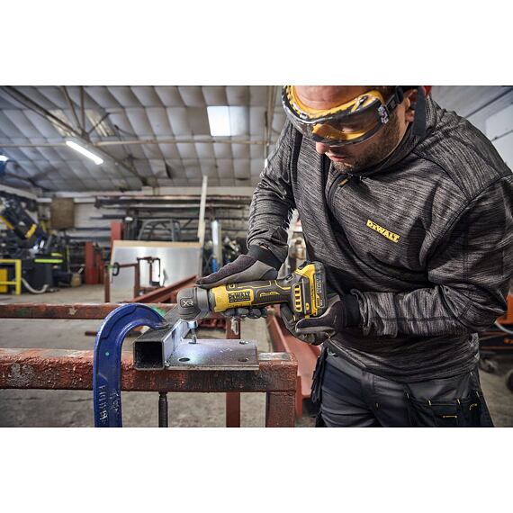 DeWalt DCG421N pravoúhlá bezuhlíková bruska 18V XR, bez baterie, regulace 10000-24500 ot/min