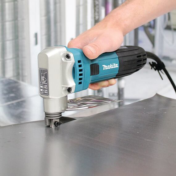 MAKITA JS1602 nožnice na plech 1,6mm 380W