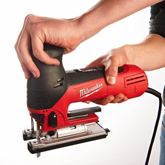 MILWAUKEE JS120X priamočiara píla 710W, 500-2800 kmitov/min.