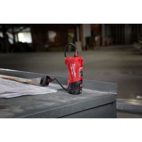 MILWAUKEE M12 TC-0 aku nabíjačka M12 pre USB