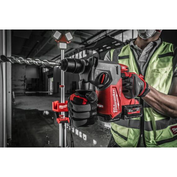 MILWAUKEE M18 FHX-552X aku kombinované kladivo SDS+ 18V/2*HB5,5Ah, 2,5J, FIXTEC