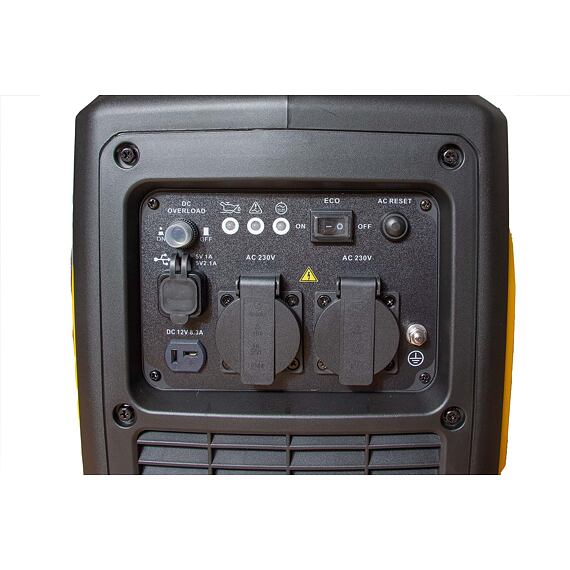 PROTECO elektrocentrála invertorová 2*230V, max. výkon 2kW, trvalý výkon 1,8kW, hmotnost 18kg