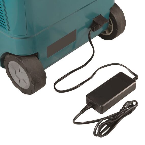 MAKITA CW002GZ aku termobox 50l, XGT 40V, auto 12/24V, chl. -18°-+10°, ohrev 30°-60°C, bez batérie