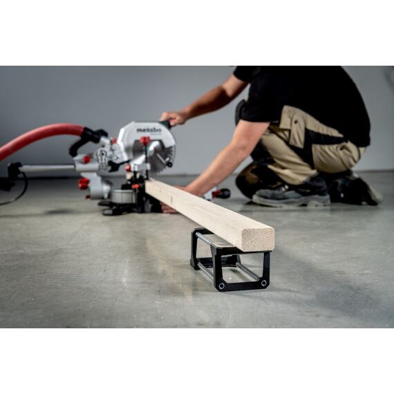 METABO KGS 305 M pokosová píla 2000W, max prerez 305*110mm 613305000