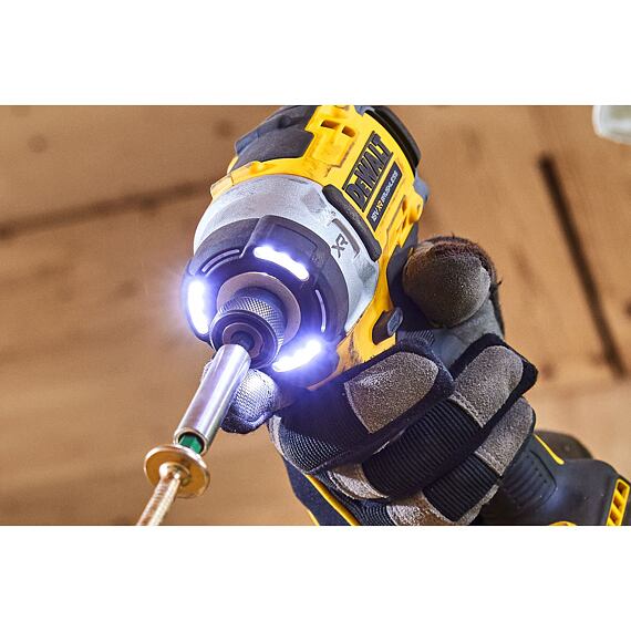 DeWalt DCF860NT aku rázový uťahovák 18V, 1/4", 282Nm bez batérie, kufrík