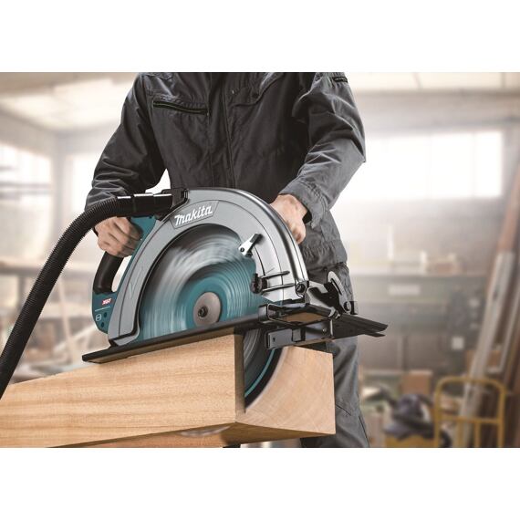 MAKITA HS013GZ aku okružní pila 415 mm Li-ion XGT 40V, (1500W), prořez 158mm, bez baterie