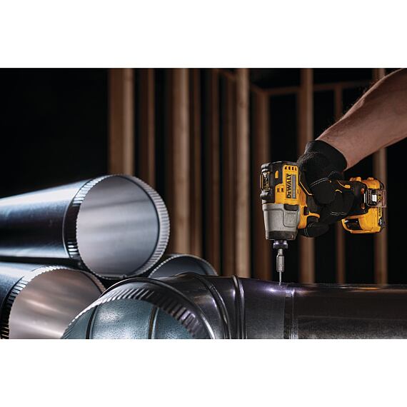 DeWalt DCK611P1D2 aku sada 12V/1*5Ah, 2*2Ah, 6ks aku nářadí