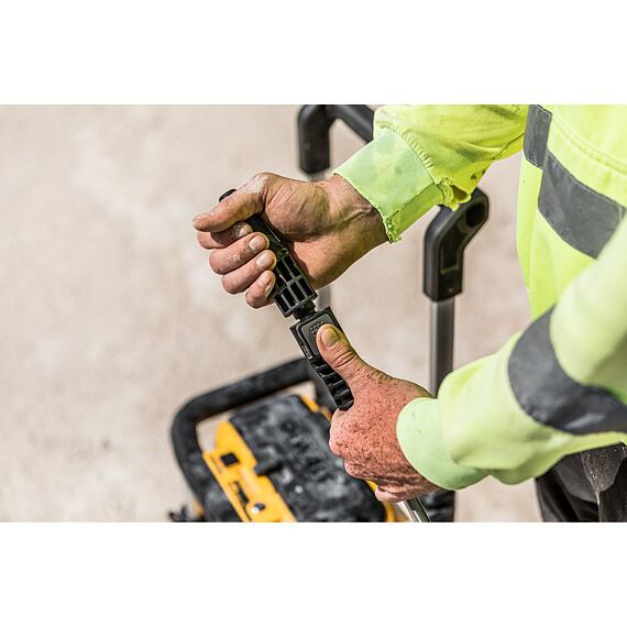 DeWALT DCMPW1600N aku tlaková myčka 2*18V, 110bar, bez baterie