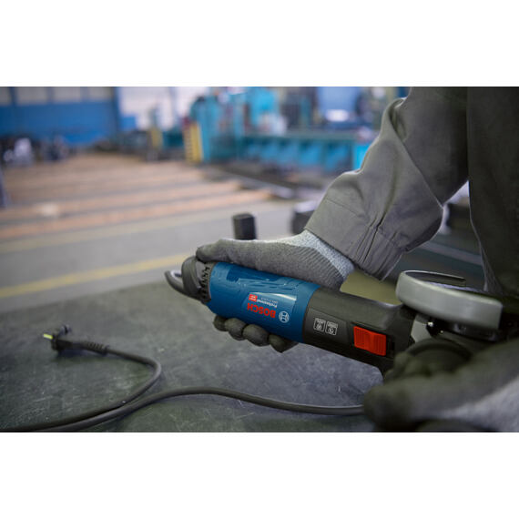 BOSCH GWS 17-125 S úhlová bruska 125mm, 1700W, 2800-11500 ot./min.