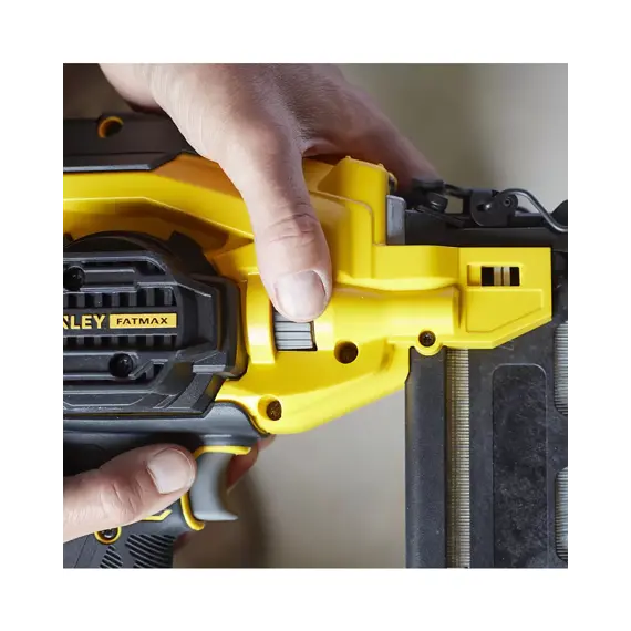 STANLEY SFMCN616B aku hřebíkovačka V20 FatMax, 25-64mm, bez baterie