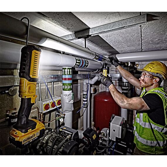 DeWalt DCL050 aku LED lampa 18V XR Li-Ion bez batérie