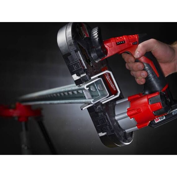 MILWAUKEE 4933431310 M12 BS-0 aku pásová píla 12V bez batérie