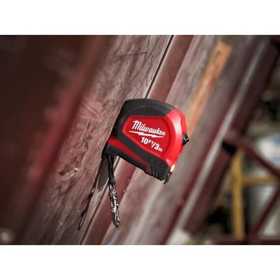 MILWAUKEE 48226602 zvinovací meter 3m, LED osvetlenie 20 lux, nylonový povrch