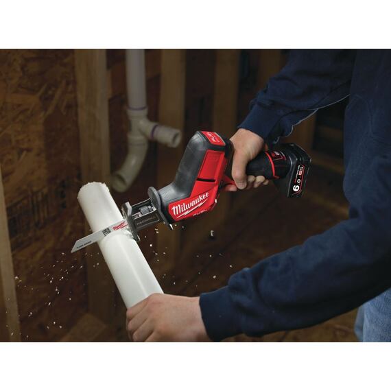 MILWAUKEE M12 CHZ-0 aku píla chvostovka 12V bez batérie, 0-3000/min.