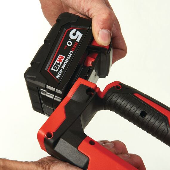 MILWAUKEE M18 SLED-0 aku svítilna 18V bez baterie, 1250lm, IP54, plošné a bodové světlo