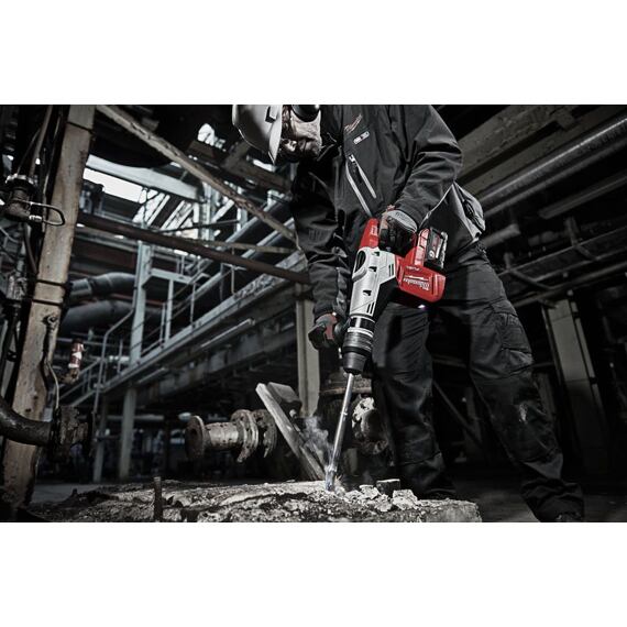 MILWAUKEE M18 CHM-0C aku kombinované kladivo SDS MAX, 18V bez baterie, 6,1J,  kufr