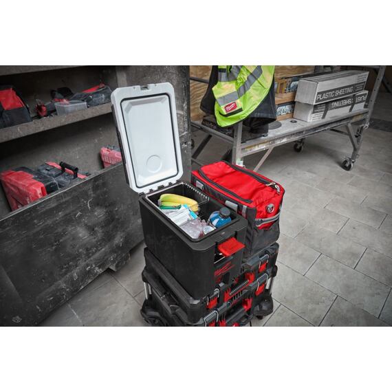 MILWAUKEE 4932471722 termo box PACKOUT, nízká teplota až 30h, IP65