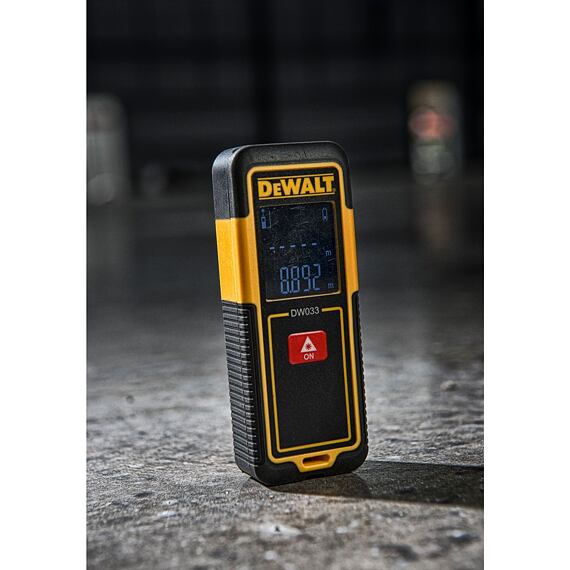 DeWalt DW033 laserový merač vzdialeností 30m, +/- 3mm na 10m, 2*AAA