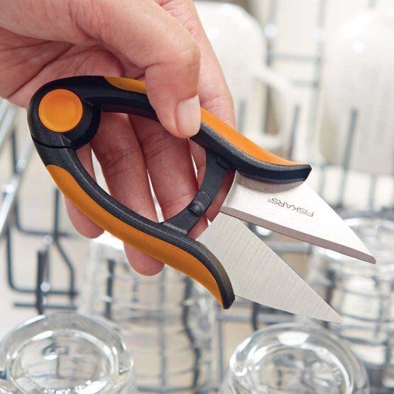 FISKARS 1063326 nožnice na bylinky SOLID kalené nerezové čepele