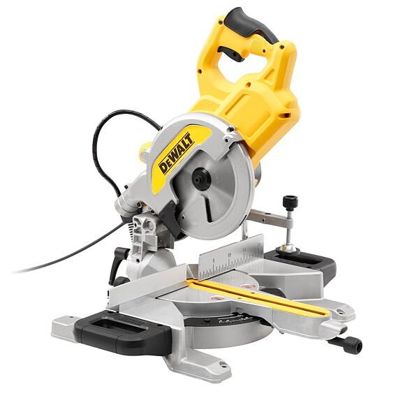 DeWalt DWS777 pokosová píla 1800W, prerez 265*62mm, kotúč 216*30mm