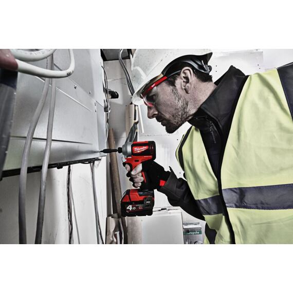 MILWAUKEE M18 CBLID-0 aku rázový uťahovák 18V, 180Nm, 0-3400 ot./min., dĺžka 130mm, bez batérie