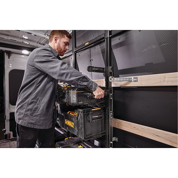 DeWalt DWST83293-1 kufrík box DS166, objem 39l, 554*336*165mm, ToughSystem, IP65