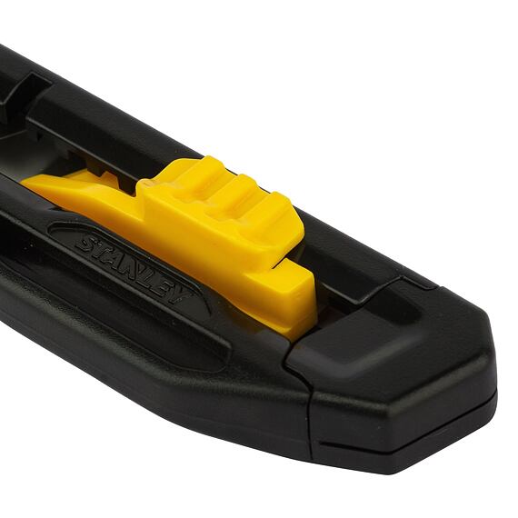 STANLEY STHT10323-8 ulamovací nůž 18mm