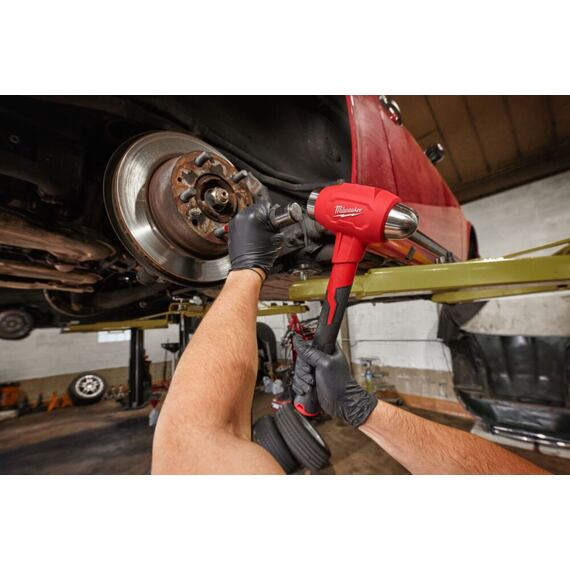 MILWAUKEE 4932492349 kladivo bez spätného rázu 907g, rukoväť vystužená oceľou, plnené oceľ. brokmi