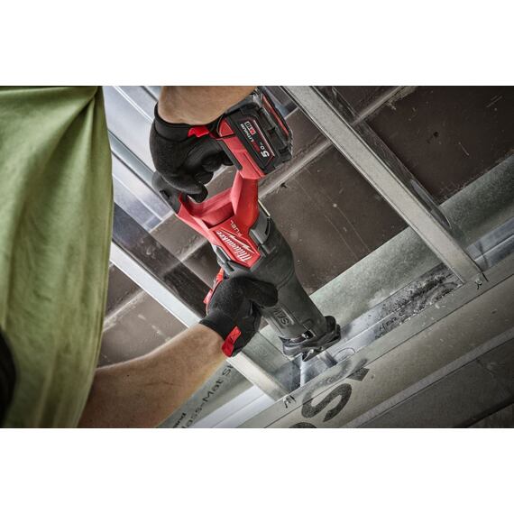 MILWAUKEE M18 FSZ-502X aku bezuhlíková pila ocaska 18V/2*5Ah, FIXTEC upínání