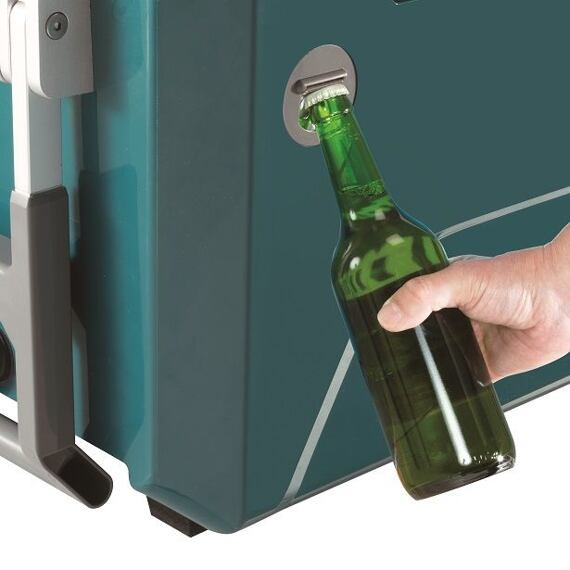MAKITA CW002GZ aku termobox 50l, XGT 40V, auto 12/24V, chl. -18°-+10°, ohrev 30°-60°C, bez batérie