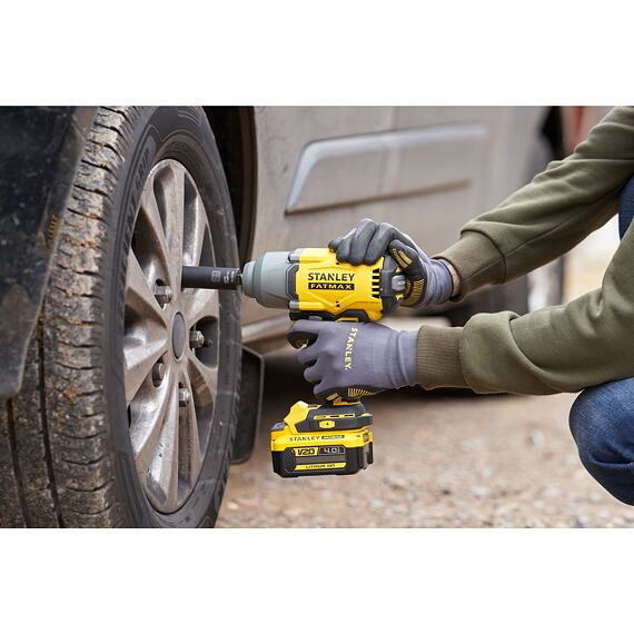 STANLEY SFMCF940B aku rázový utahovák FATMAX V20, 18V, 1/2", 949Nm, bez baterie