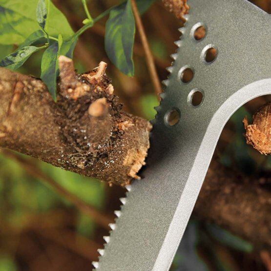 FISKARS 1051233 mačeta s pilkou SOLID, velká, 54cm, čepel 23cm z kalené oceli, nerezavějící úprava